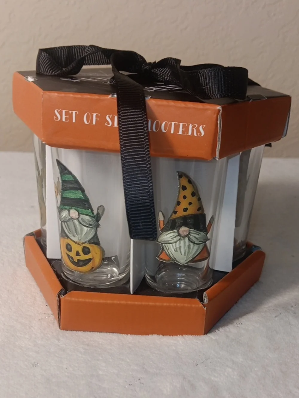 NIB Halloween Wizard Gnomes & Pumpkins 4oz Tall Shot Shooter Glasses - Set of 6